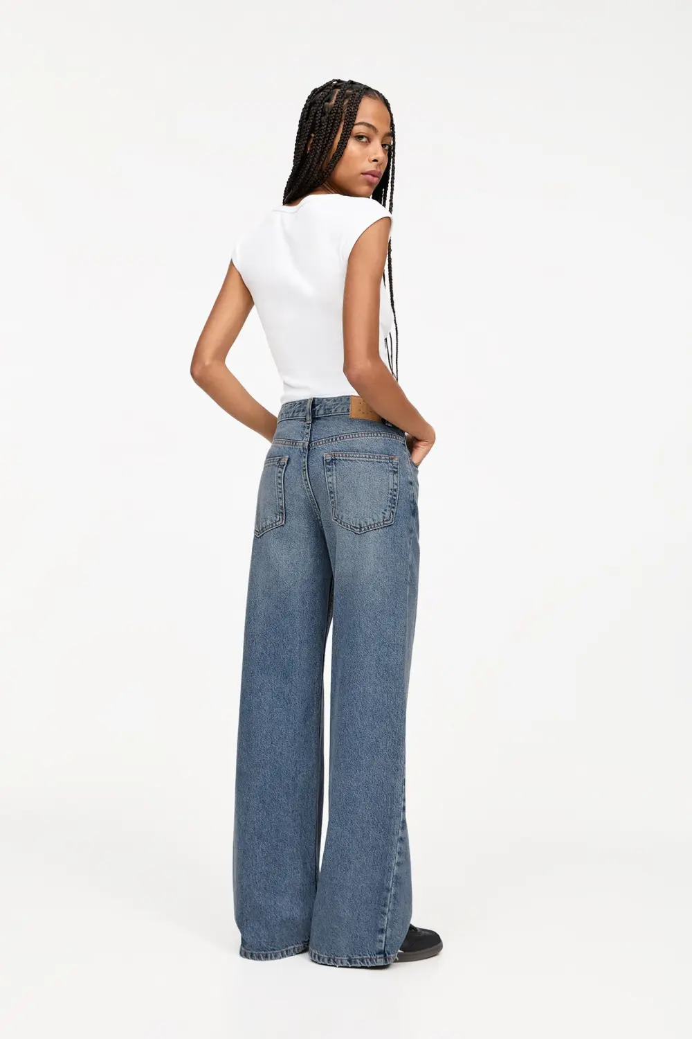 Jeans wide leg tiro alto