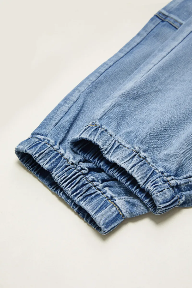 Multi Pocket Button Fly Mid Rise Straight Leg Jeans Without Belt