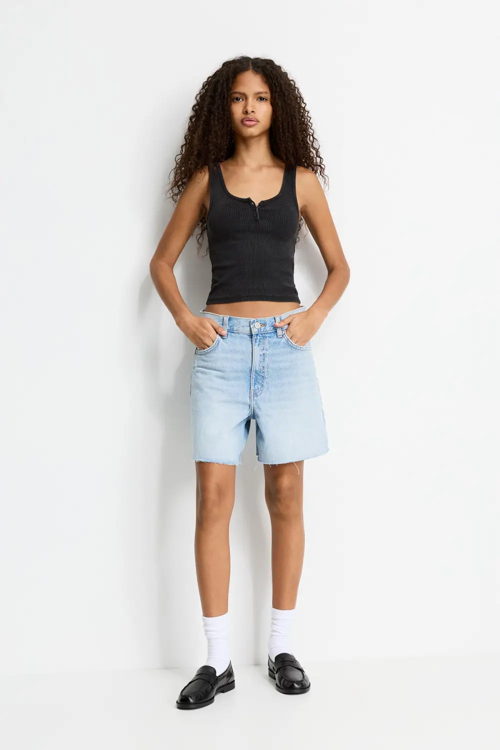 Strappy top with buttons