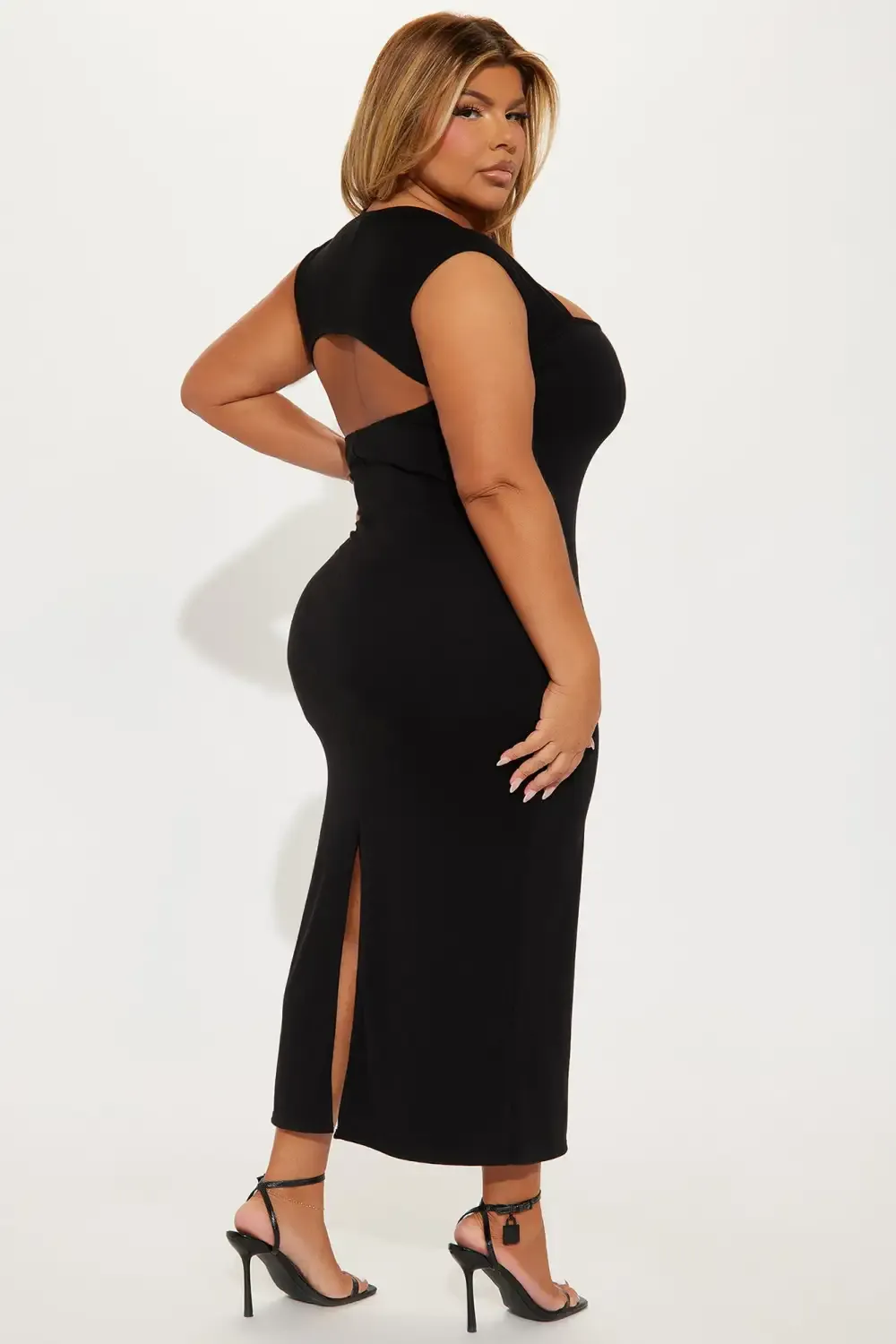 In Love Rosette Midi Dress - Black