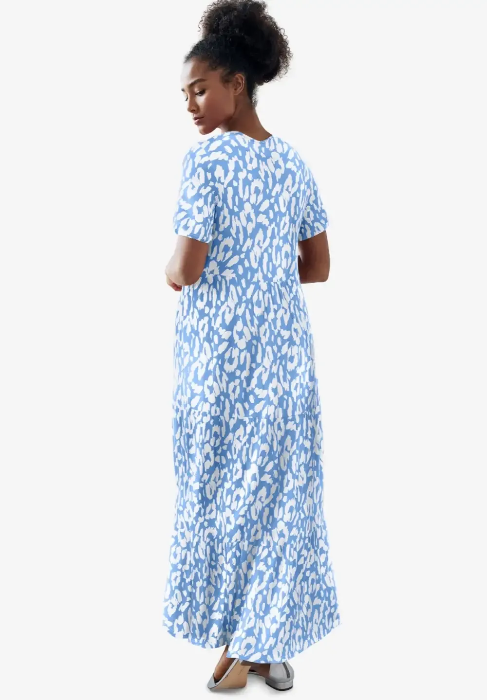 Short Sleeve Tiered Maxi Dress