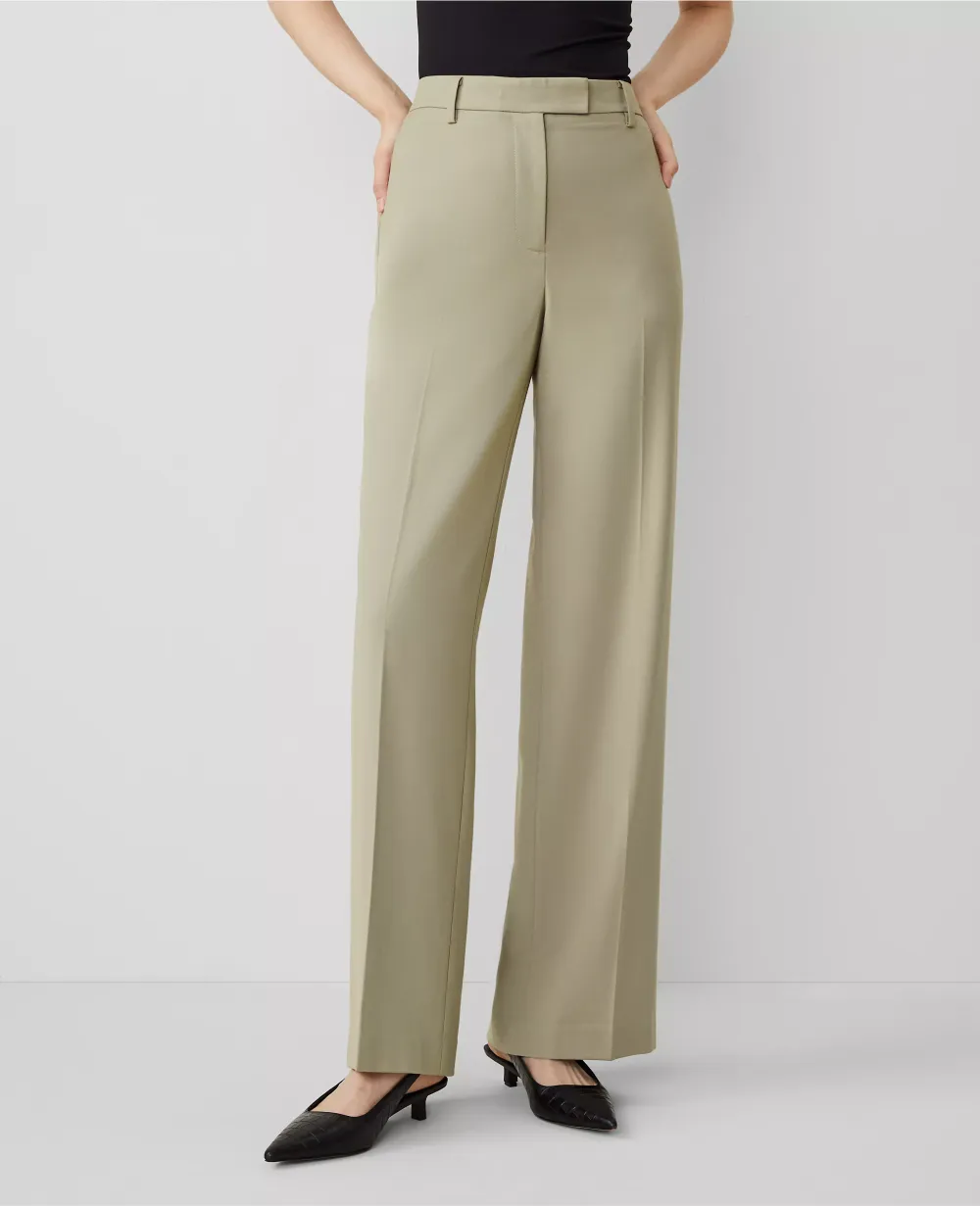 The Wide-Leg Pant
