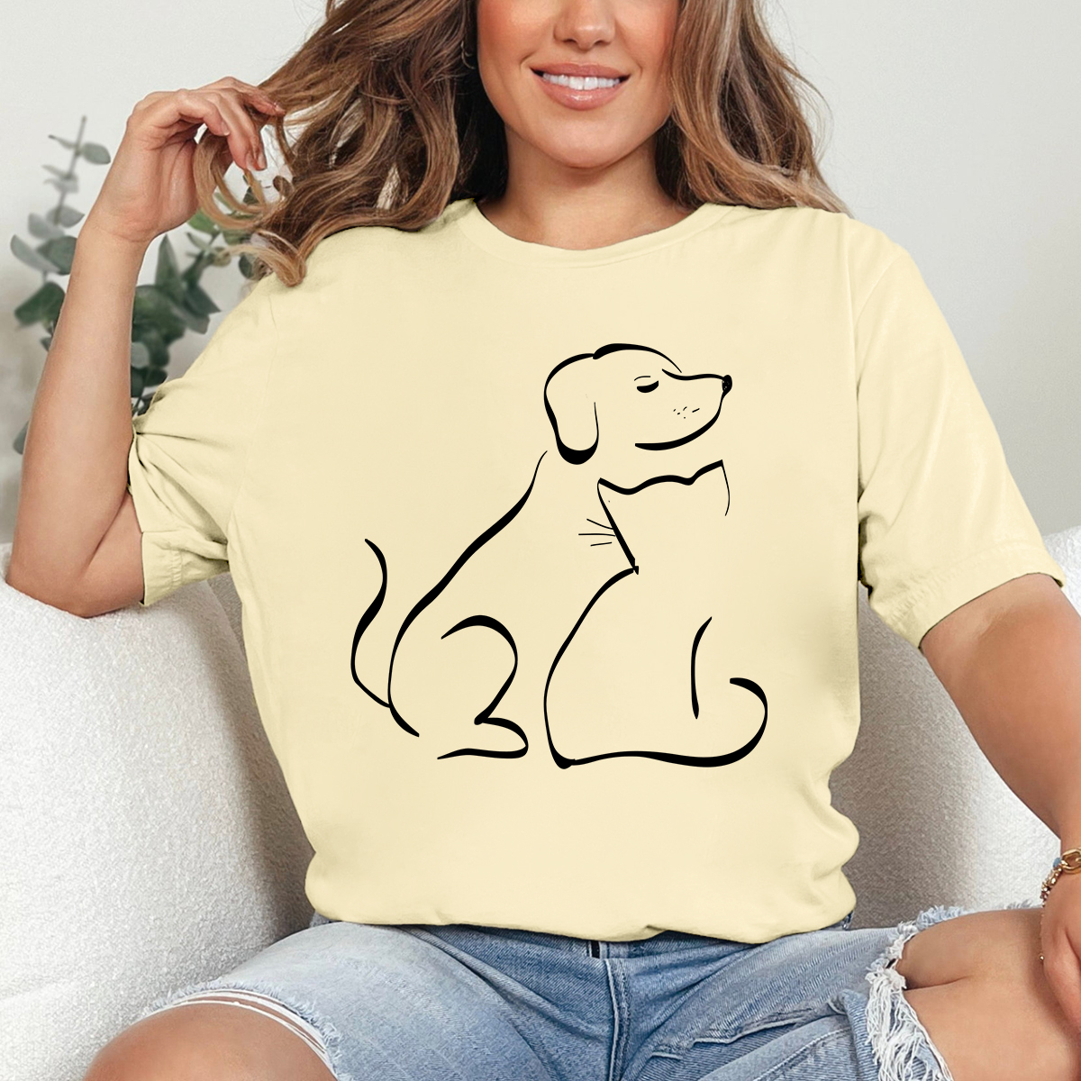 Simple Dog Silhouette Print T-Shirt