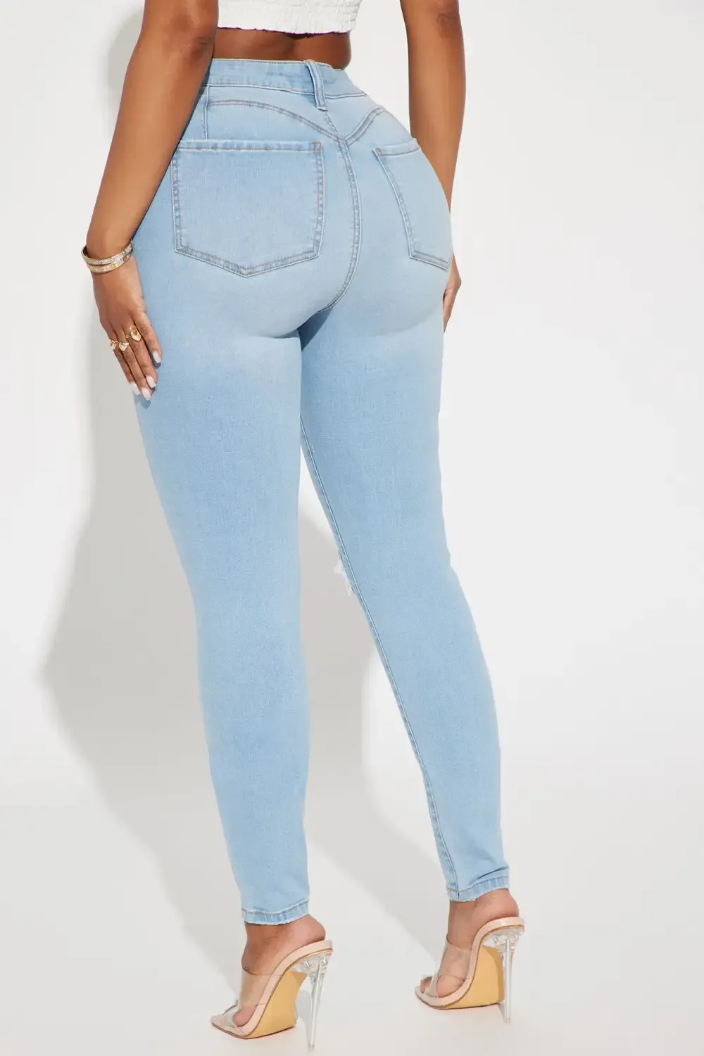 Booty Lifter Curvy Stretch Skinny Jean - Light Wash