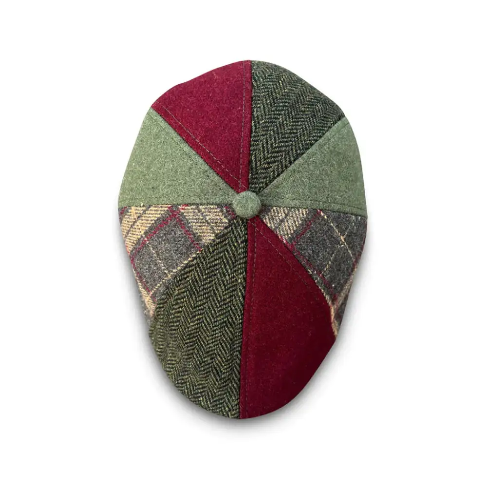 The Kringle Boston Scally Cap - Crimson & Green Plaid