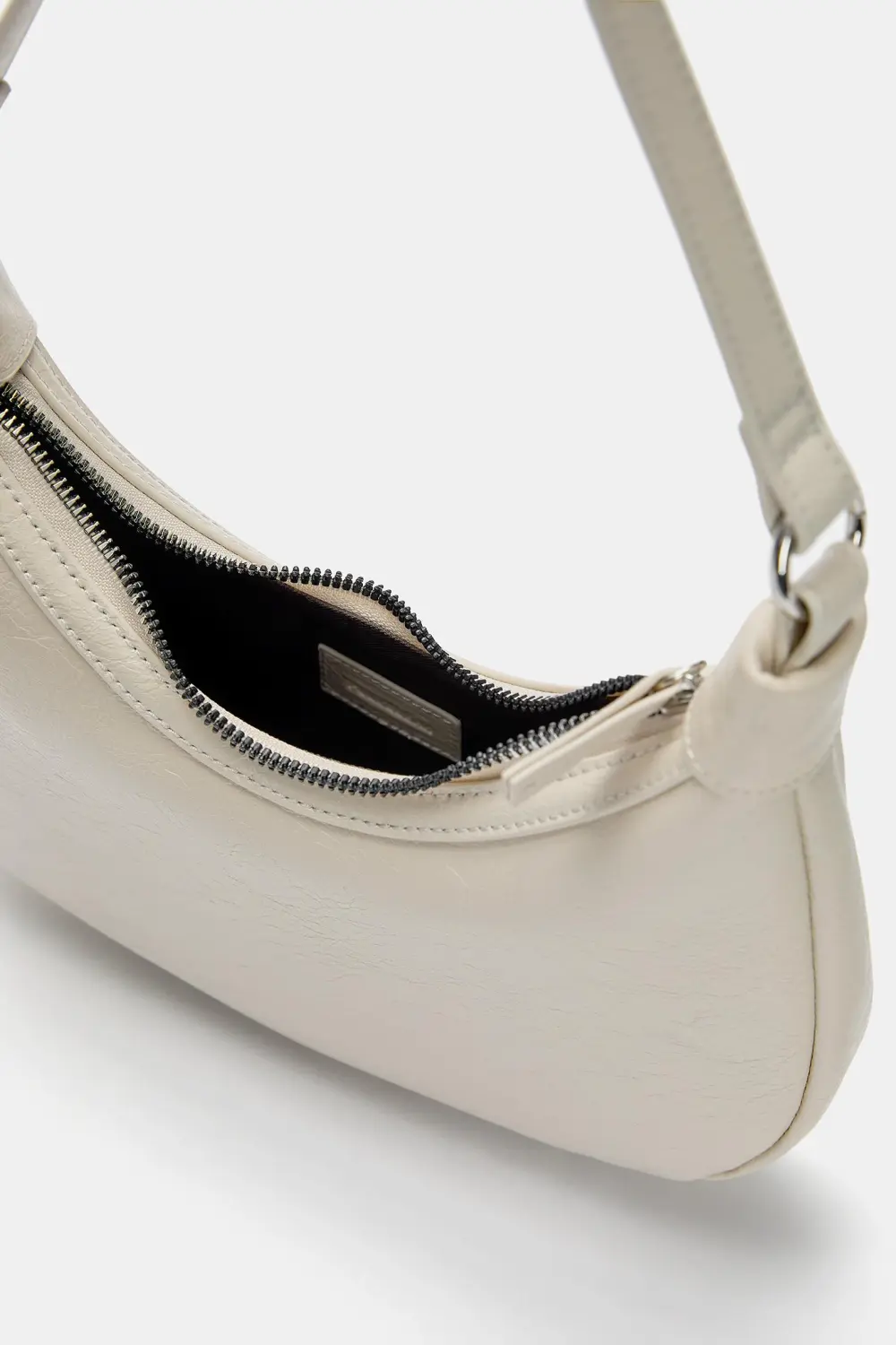 Bolso de hombro media luna