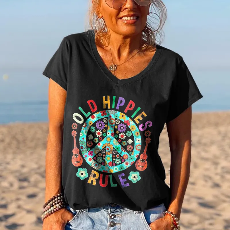 Old Hippies Rule Women Graphic Tees