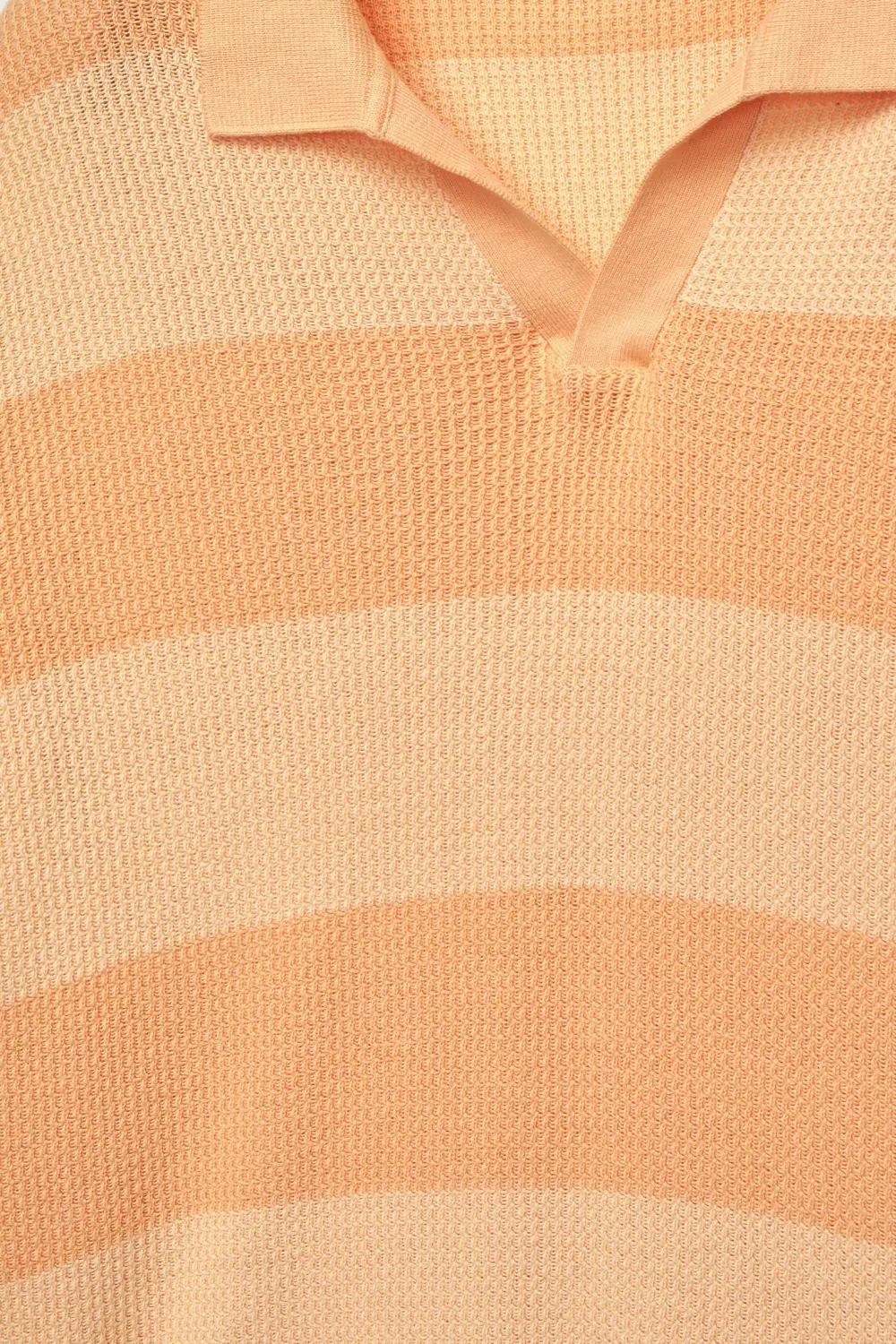 Textured striped polo shirt