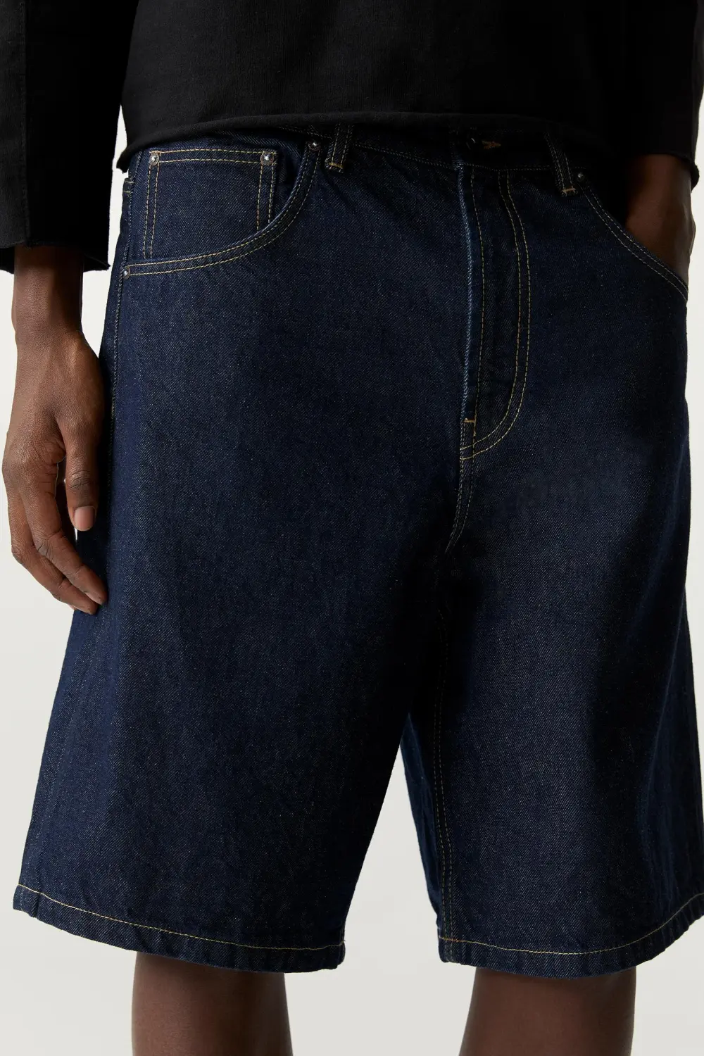 Baggy denim Bermuda shorts