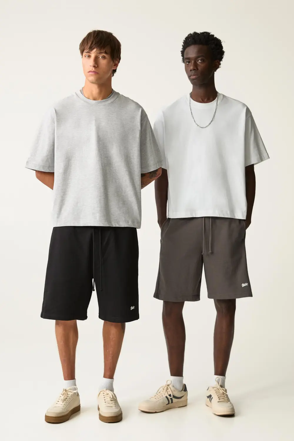 2-pack of STWD Bermuda short sweatpants