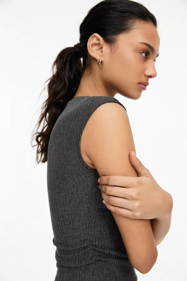 Crepe top