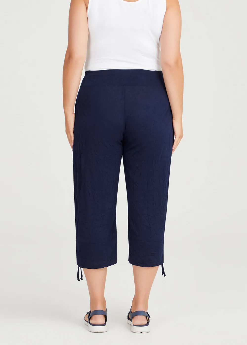 Summer Essential Crop Pant