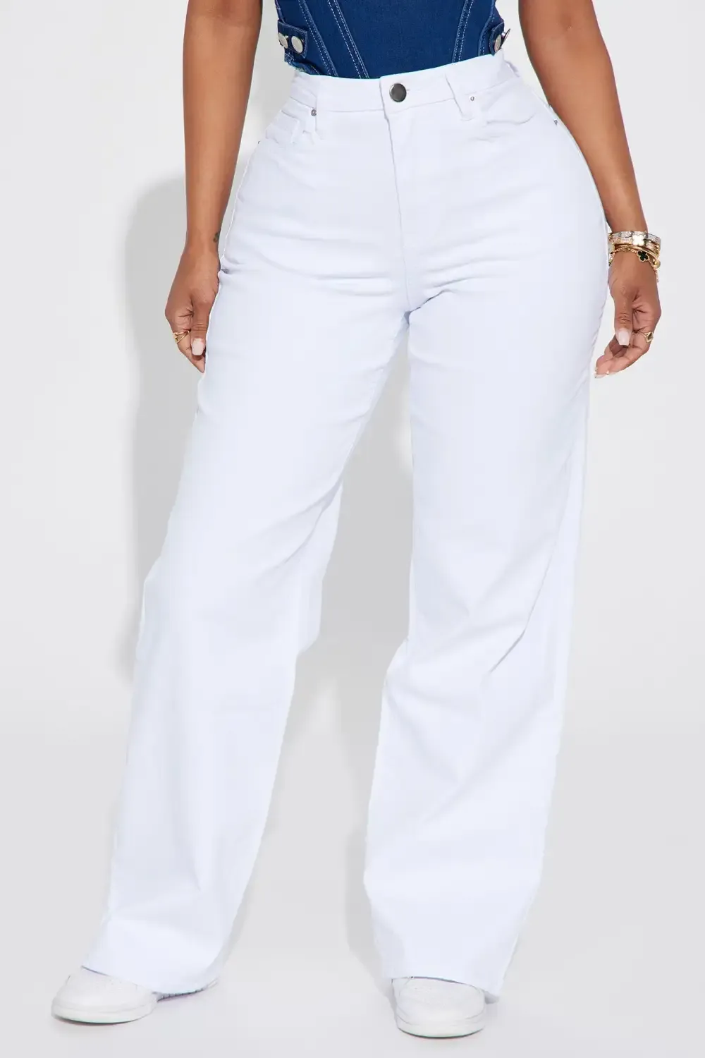 Worth It Stretch Straight Leg Jean - White