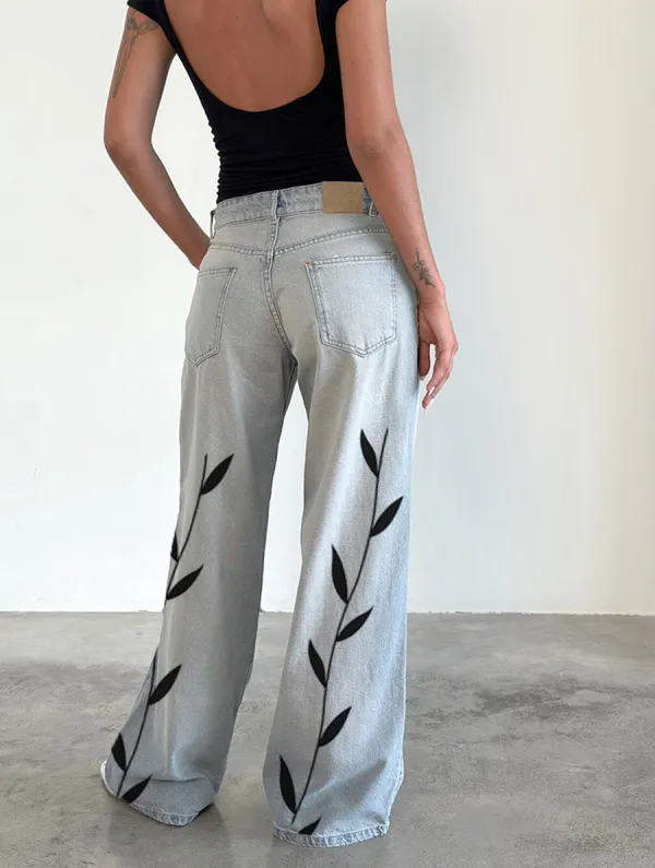 Sand Bleach Extreme Roomy Extra Wide Low Rise Jeans