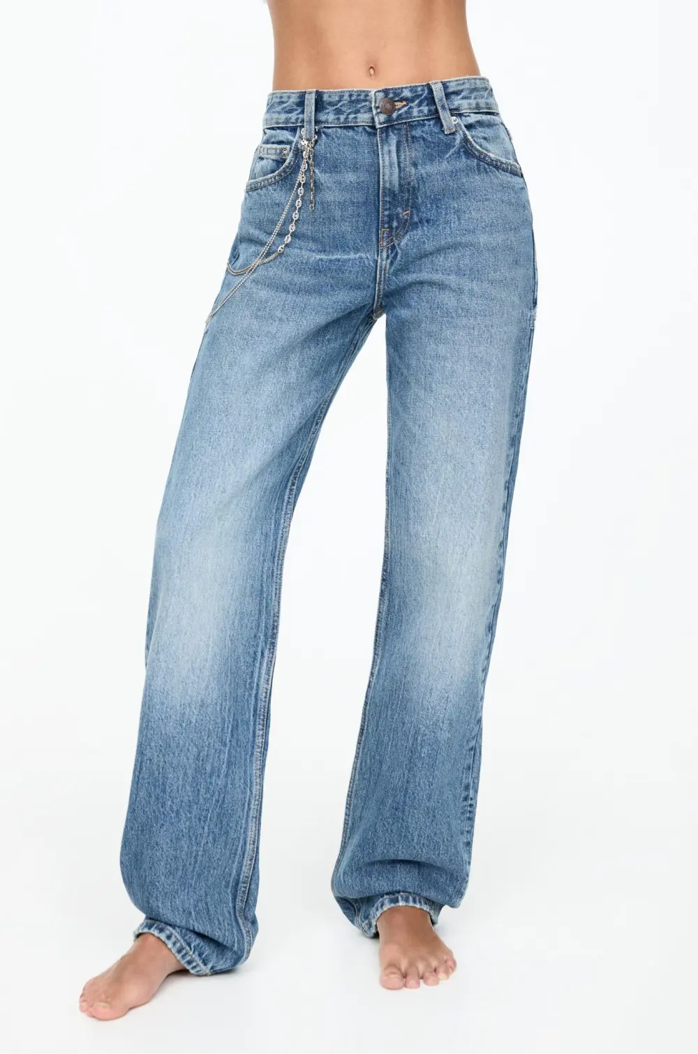 Jeans rectos tiro medio