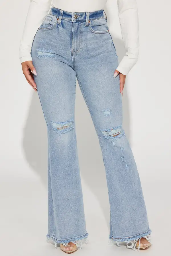 Sweet Breeze Stretch Flare Jeans - Light Wash