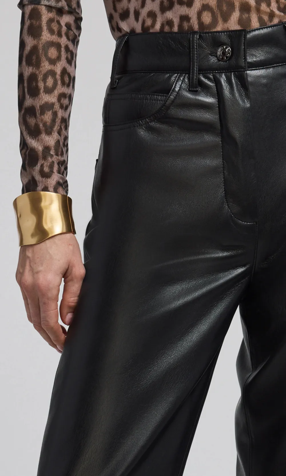 Johanna Suiting Turn-Lock Belted Pants