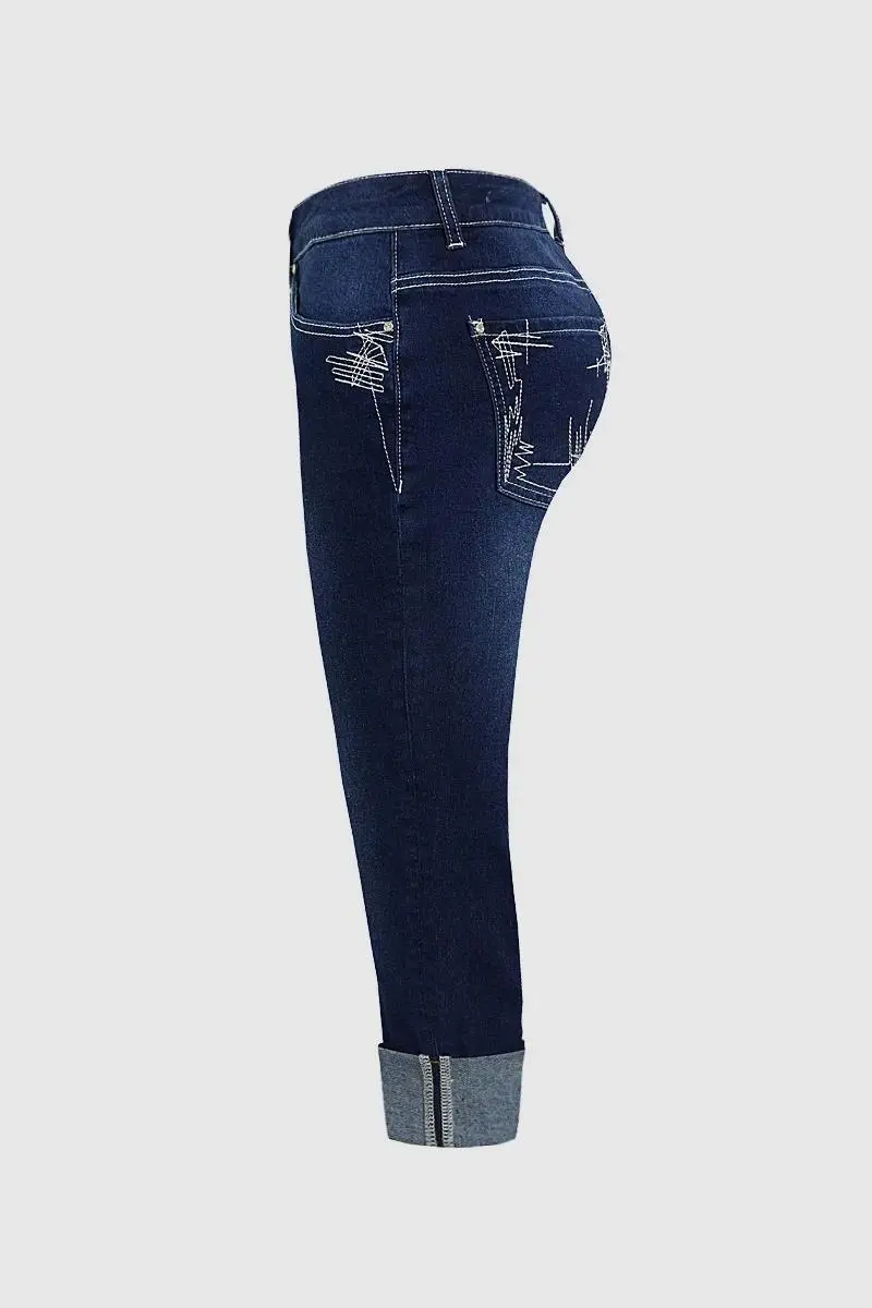 Wash Embroidery Back Roll Hem Mid Rise Capri Jeans