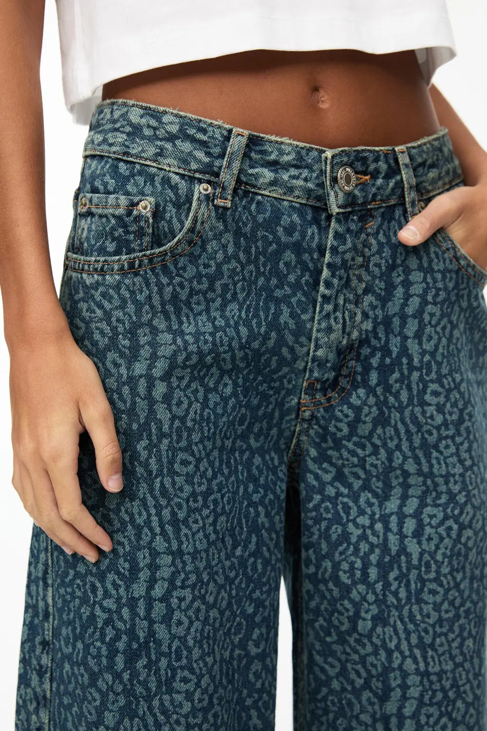Jeans baggy leopardo
