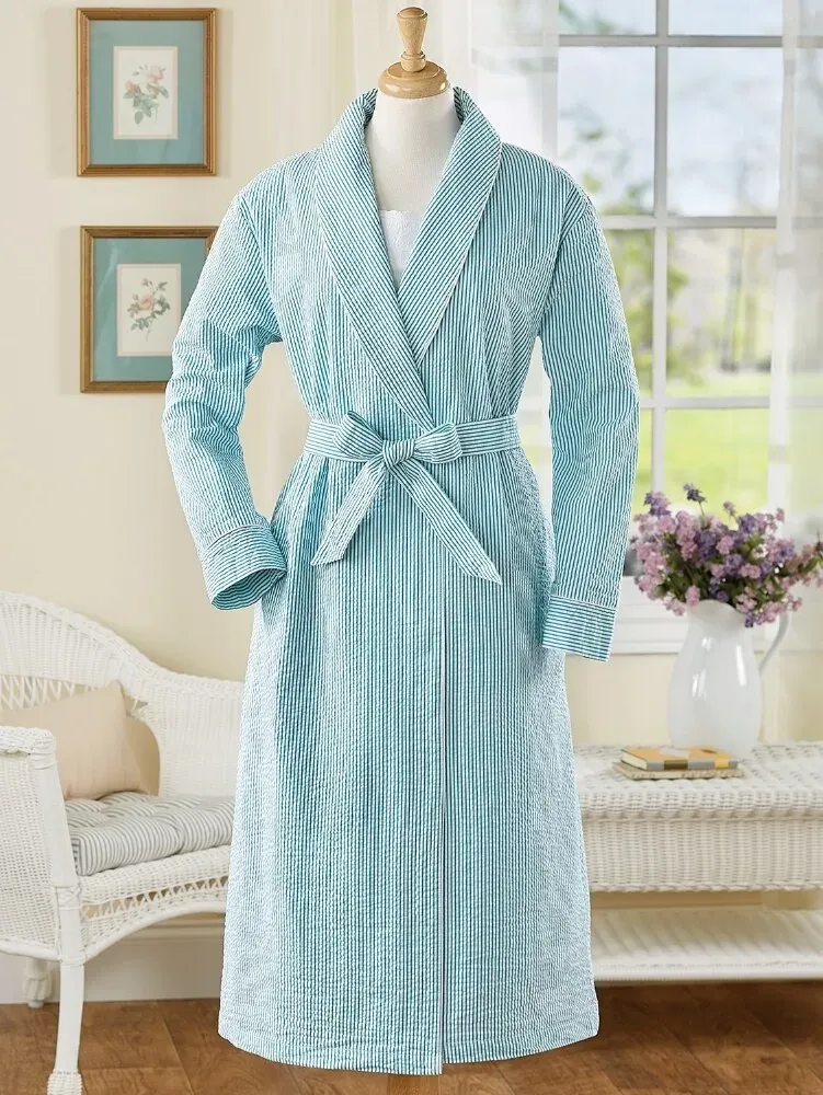 Women's Classic Seersucker Wrap Robe