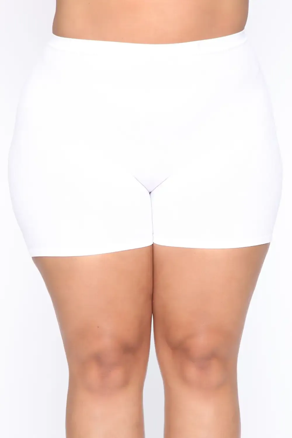 Uncomplicated Seamless Shorts - White