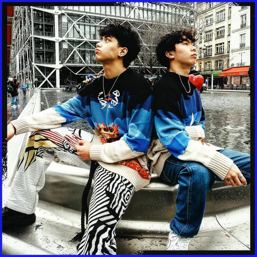 Blue Sweater Renaissance Street Wear Fashion Printing Seasonal Trend Special Design