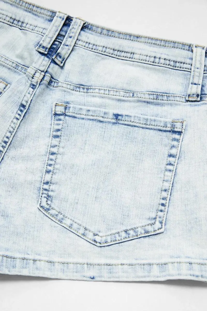 Wash Flap Pocket Front Low Waist Denim Shorts