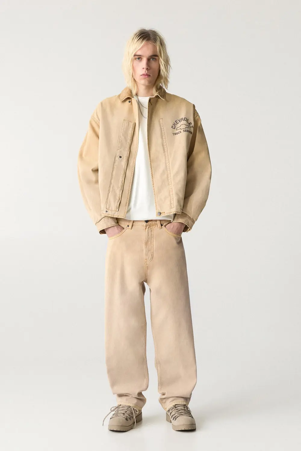 Wide-leg Chevrolet jeans