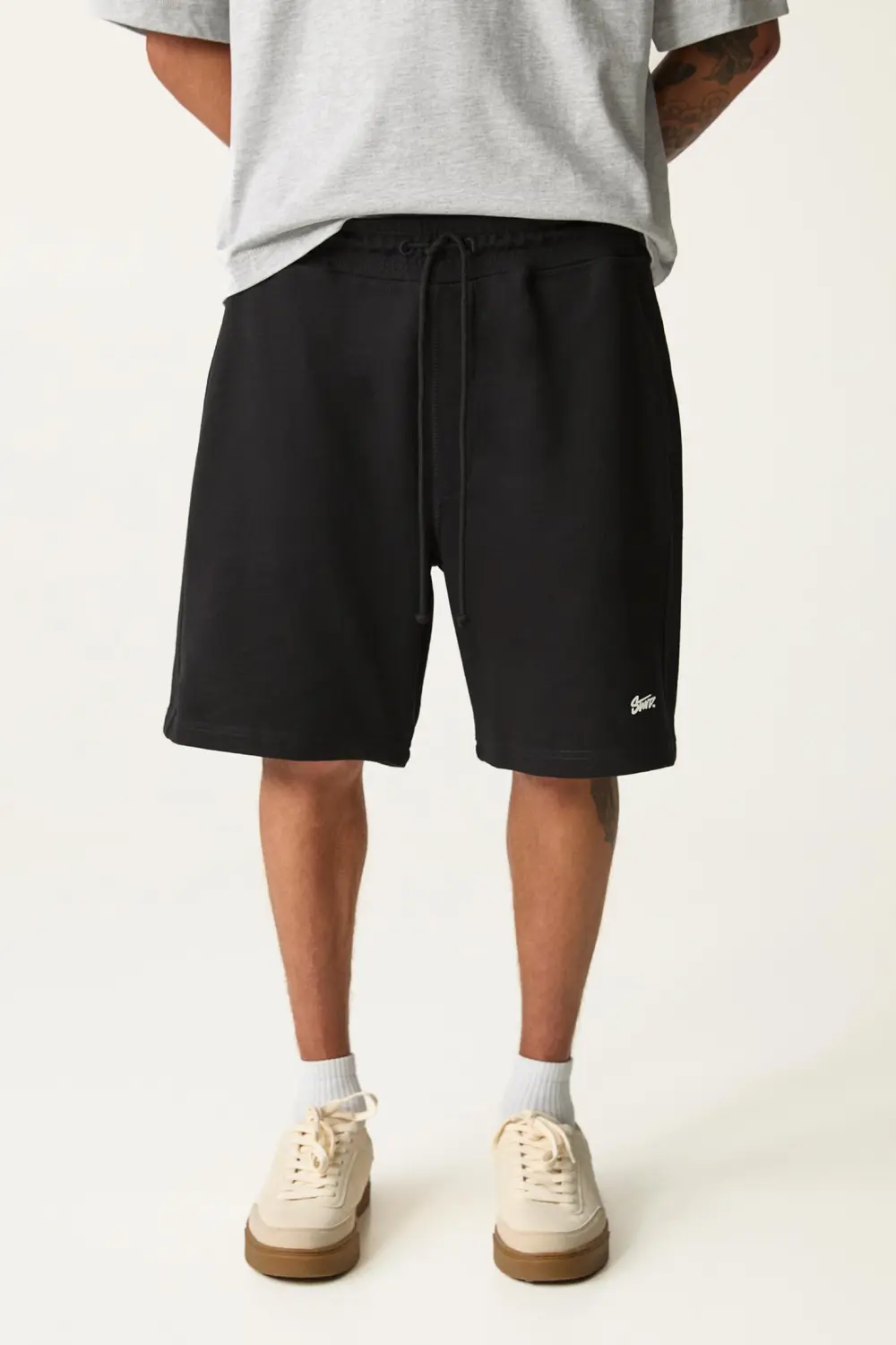 2-pack of STWD Bermuda short sweatpants