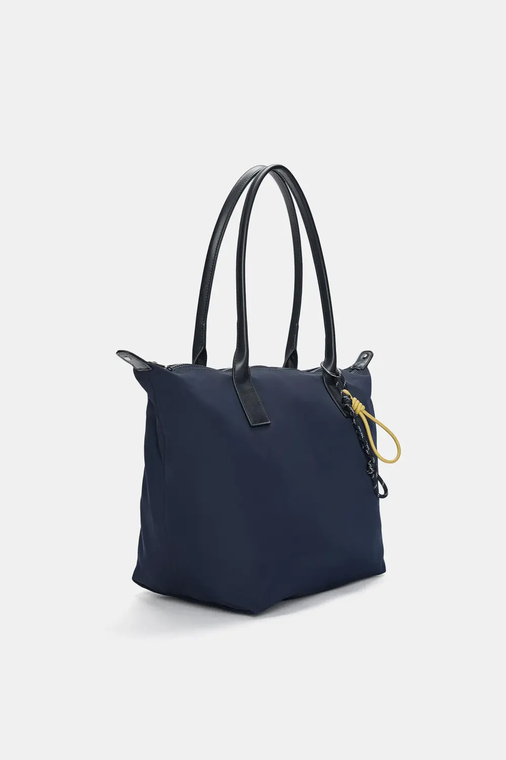 Bolso shopper nylon adorno