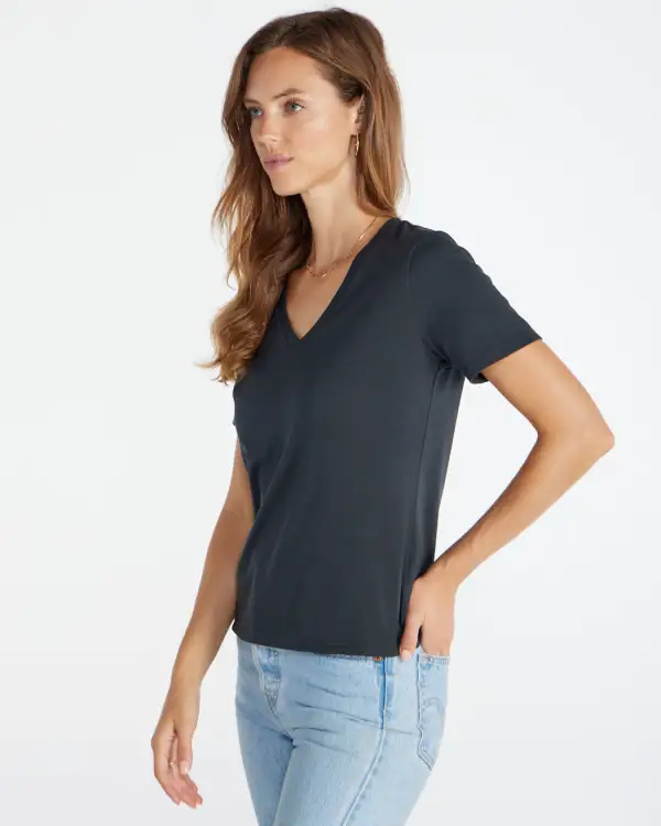 Drift Relaxed V-Neck Tee