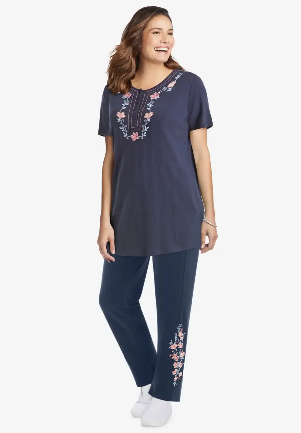 7-Day Embroidery Straight-Leg Pant
