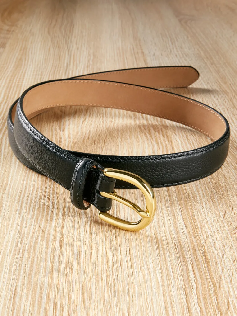 Women's Pebble-Grain Leather Dress Belt