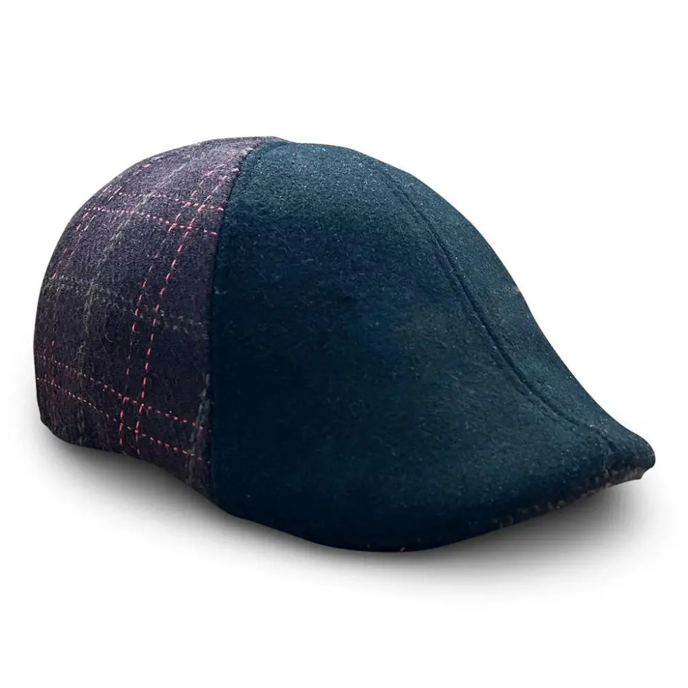 The Cupid Boston Scally Cap - Black & Valentine Plaid