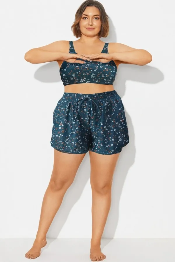 Plus Size Black Mid Waist Women Shorts