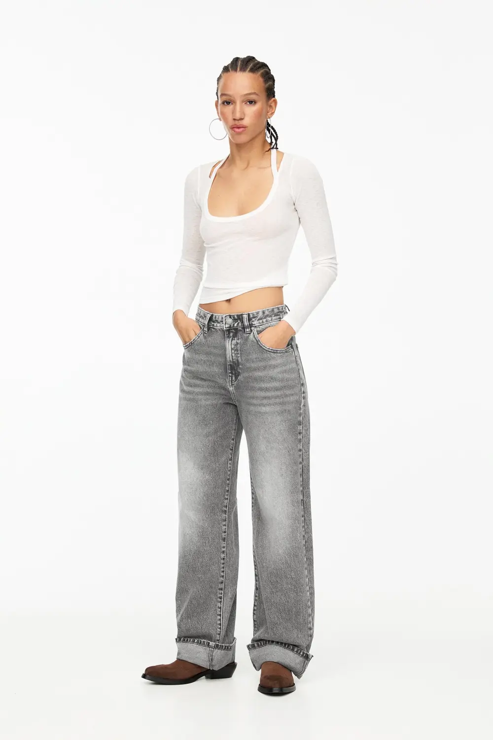 Jeans baggy rectos vuelta bajo