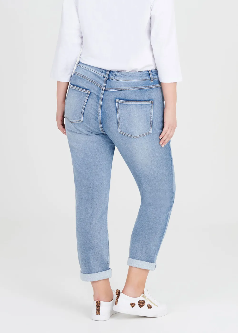 The Easy Fit Denim Jean