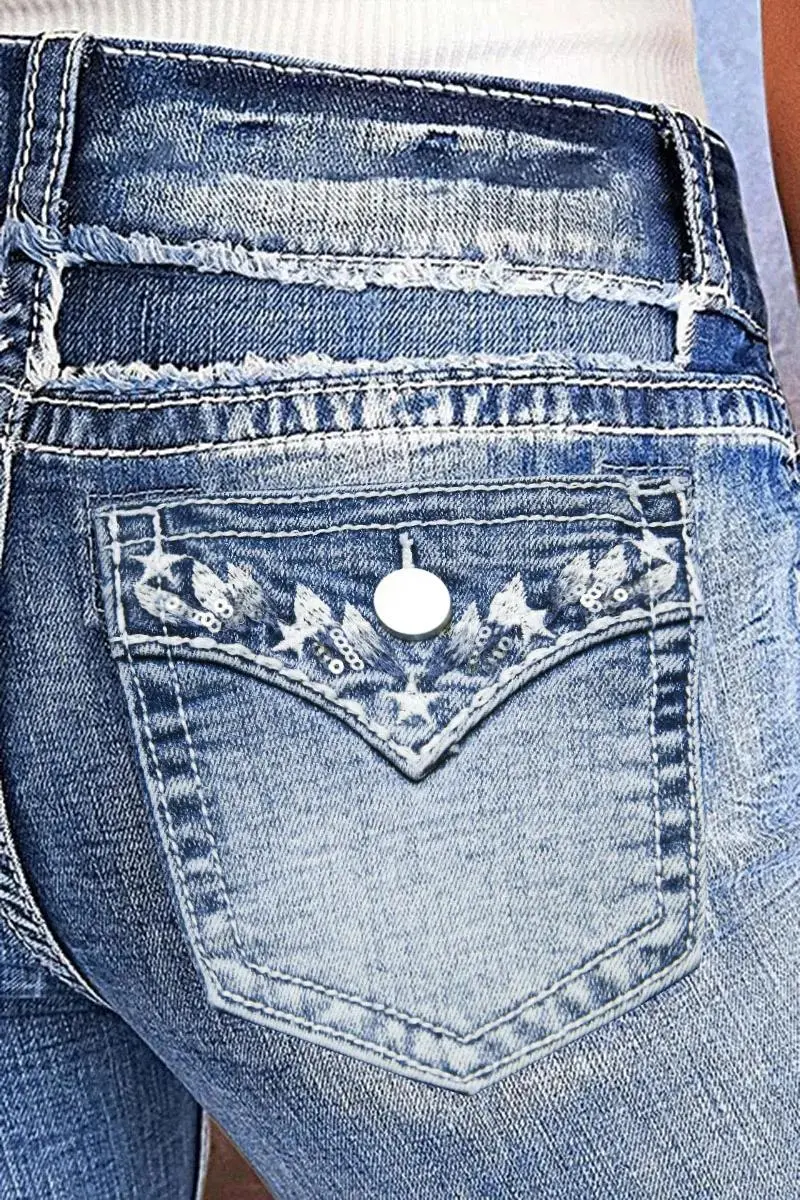 Embroidery Detail Raw Hem High Waist Denim Shorts