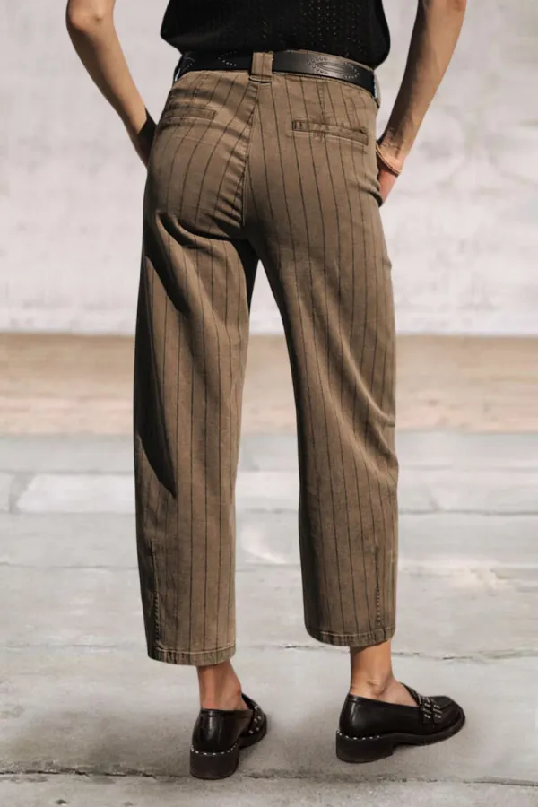 Pinstriped Mid Waist Straight Leg Crop Pants Without Belt