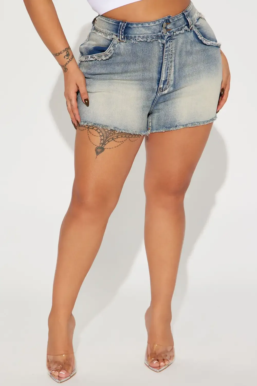 Treat You Right Stretch Denim Shorts - Vintage Wash