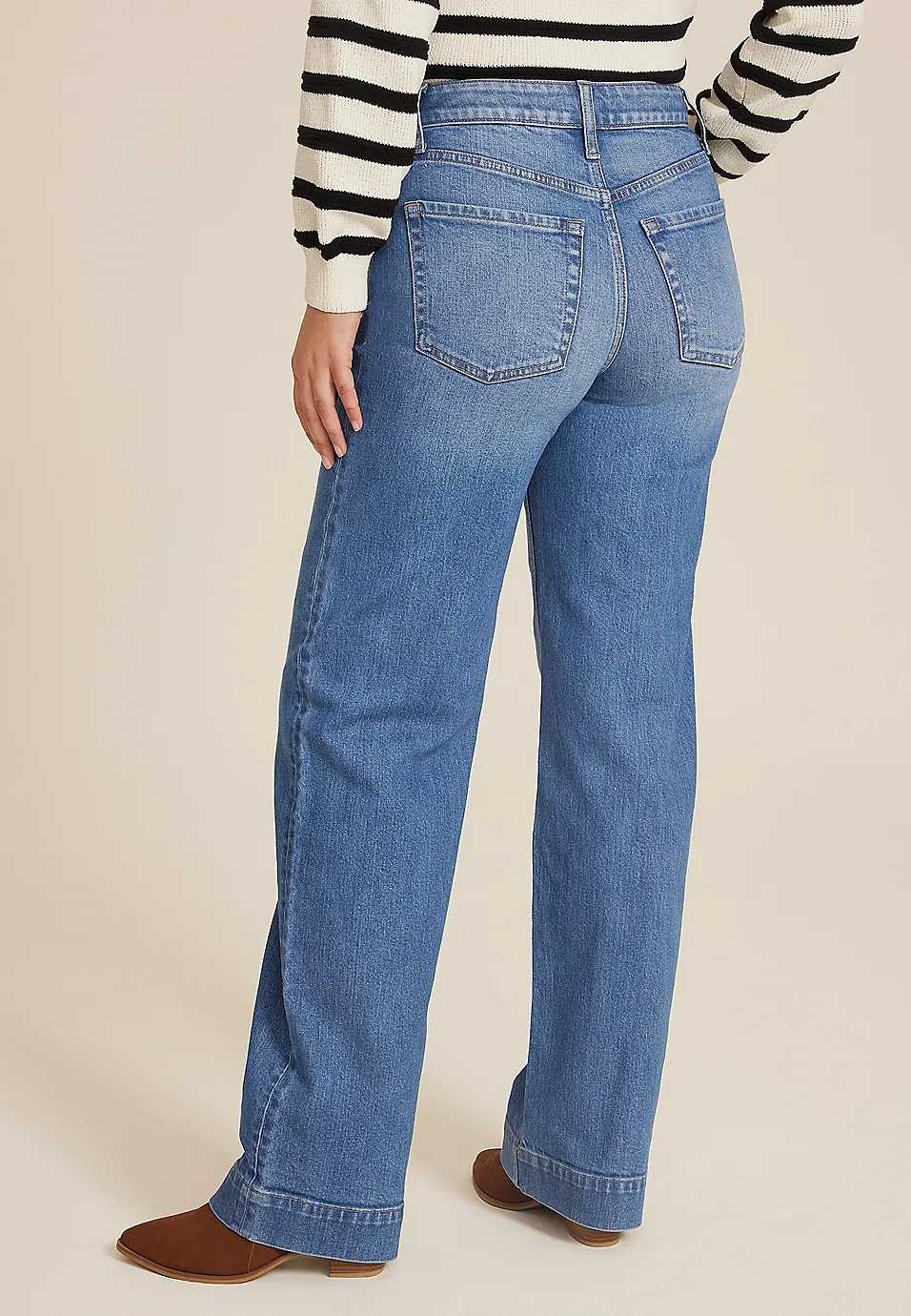 Patch Pocket High Rise Wide Leg Jean
