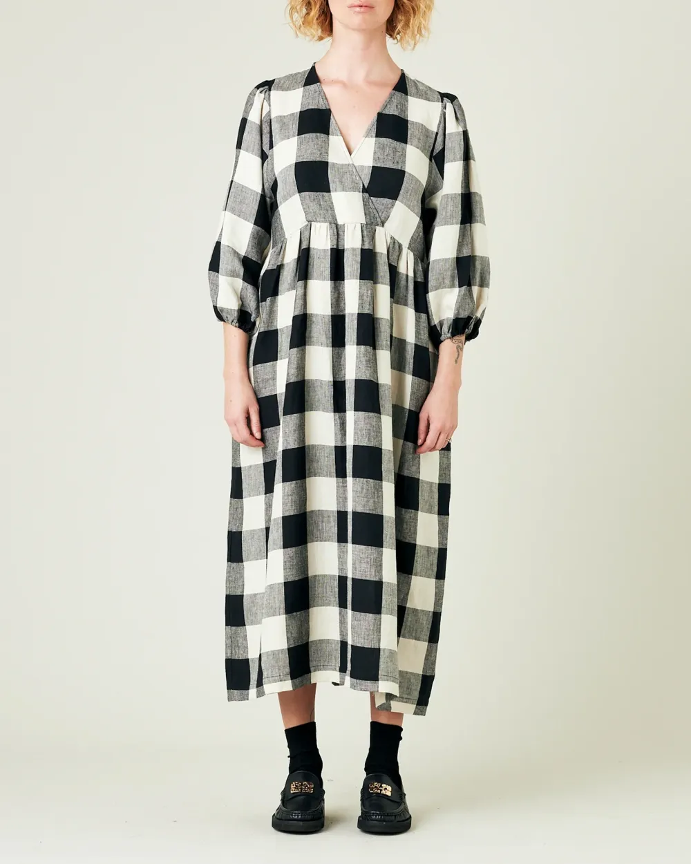 STONE & BLACK MEGA CHECK LINEN DRESS