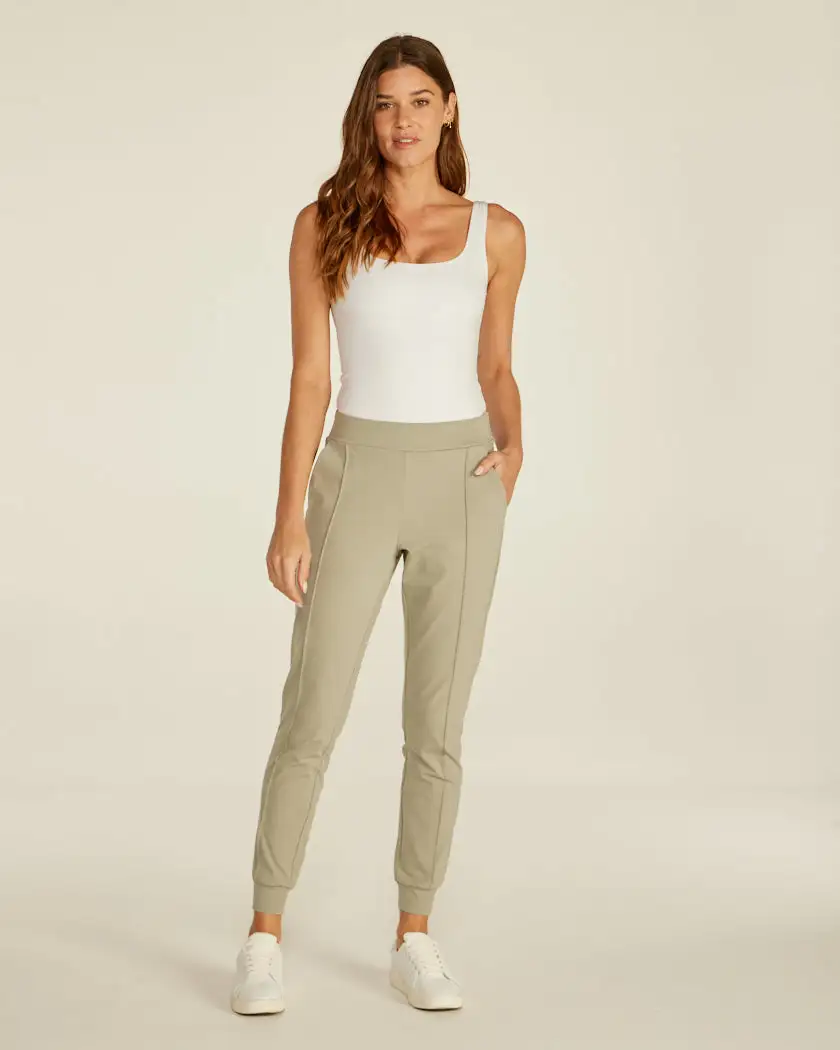 Women'S Elite+ Pintuck Jogger