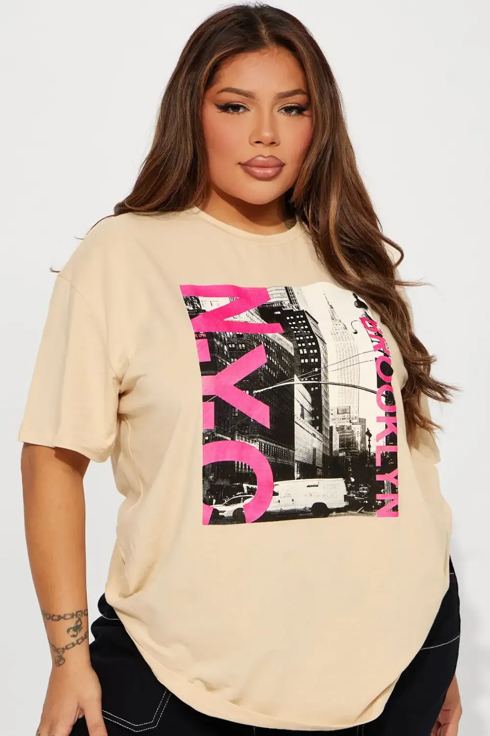 Brooklyn NYC Short Sleeve Graphic Tee - Taupe