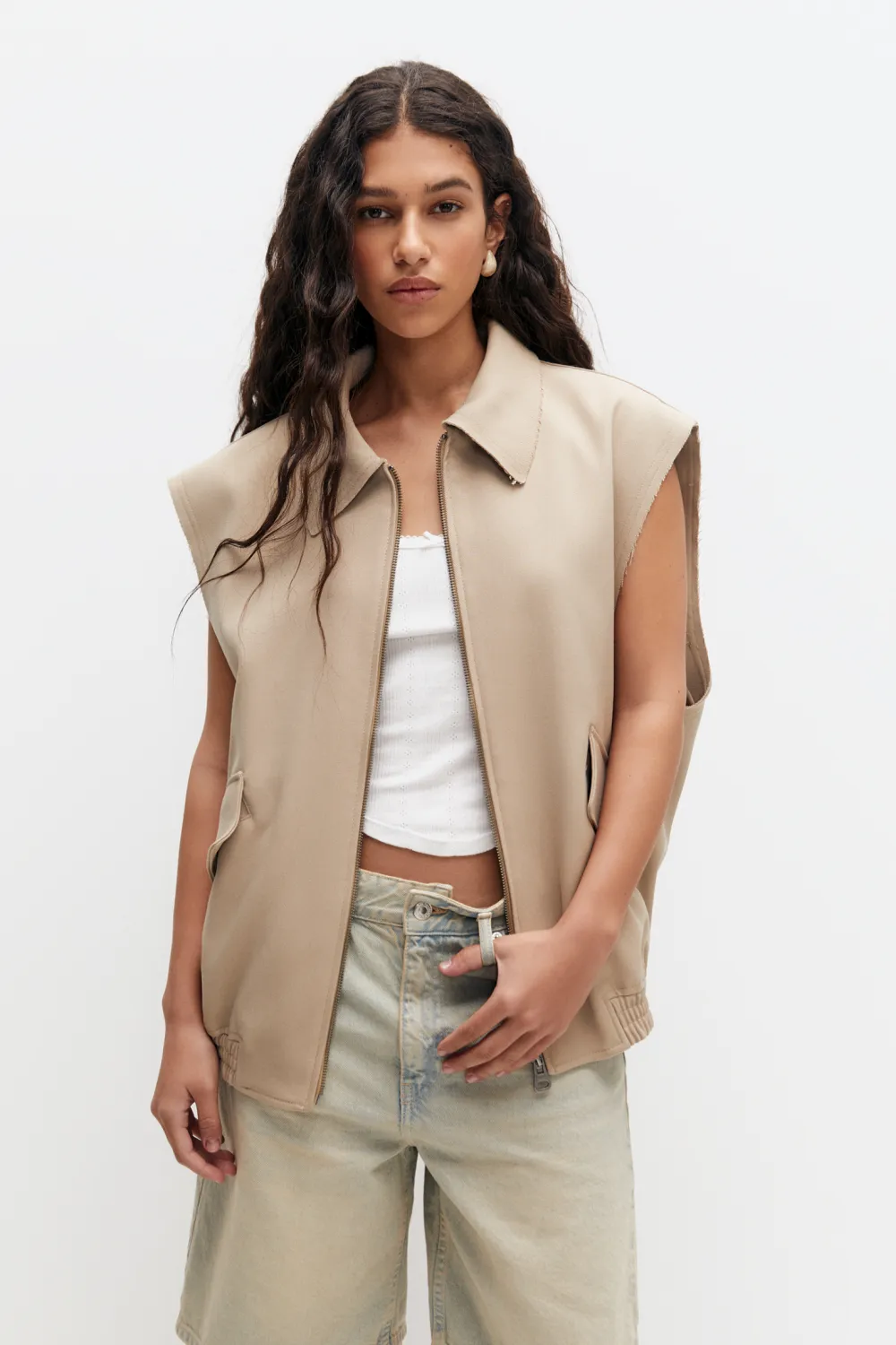 Chaleco oversize mangas desflecadas
