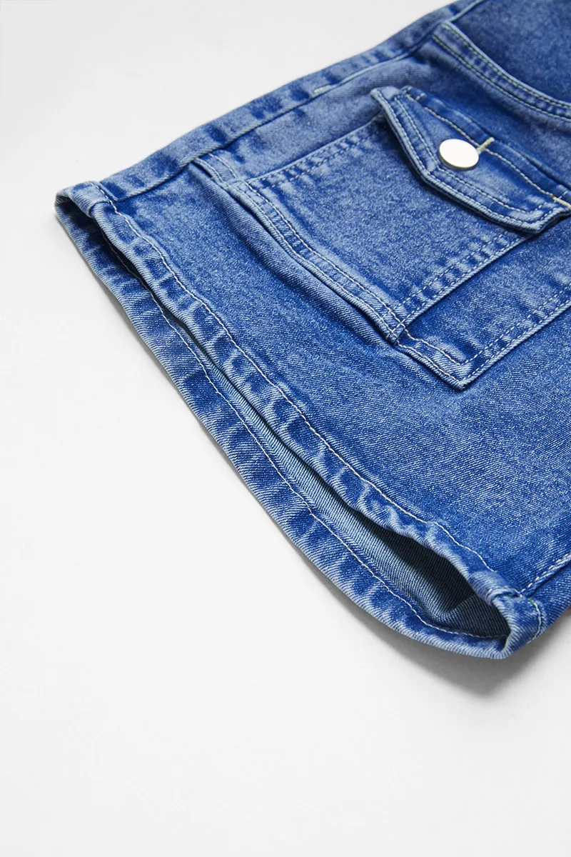 Wash Flap Pocket Front Mid Waist Denim Shorts