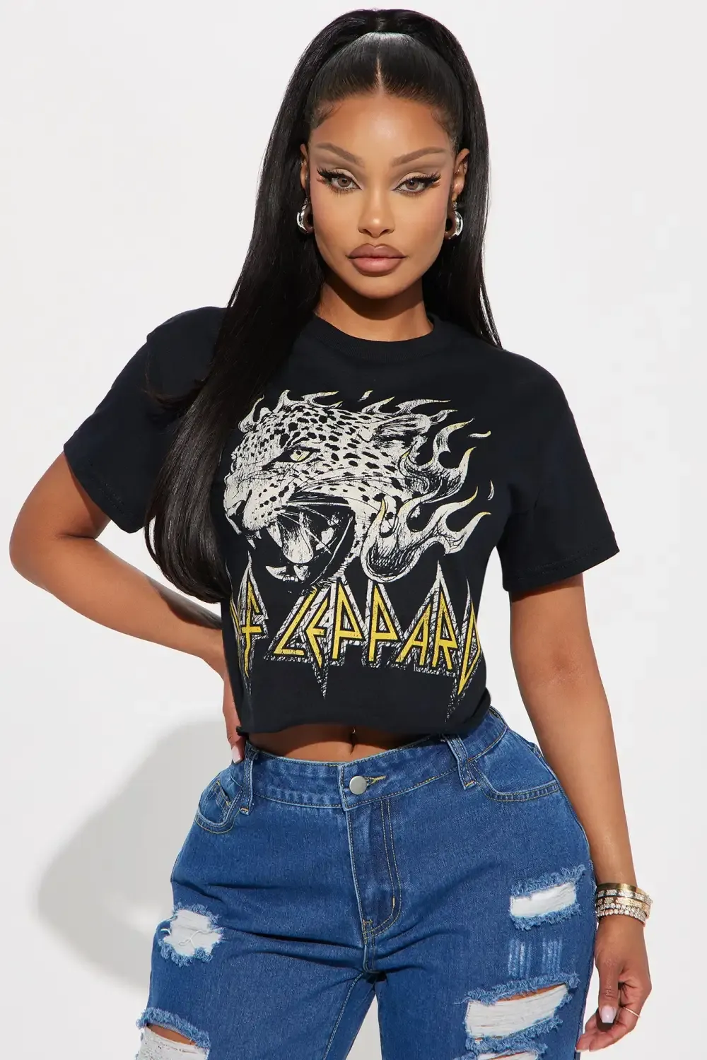 Def Leppard Inferno Cropped Tee - Black
