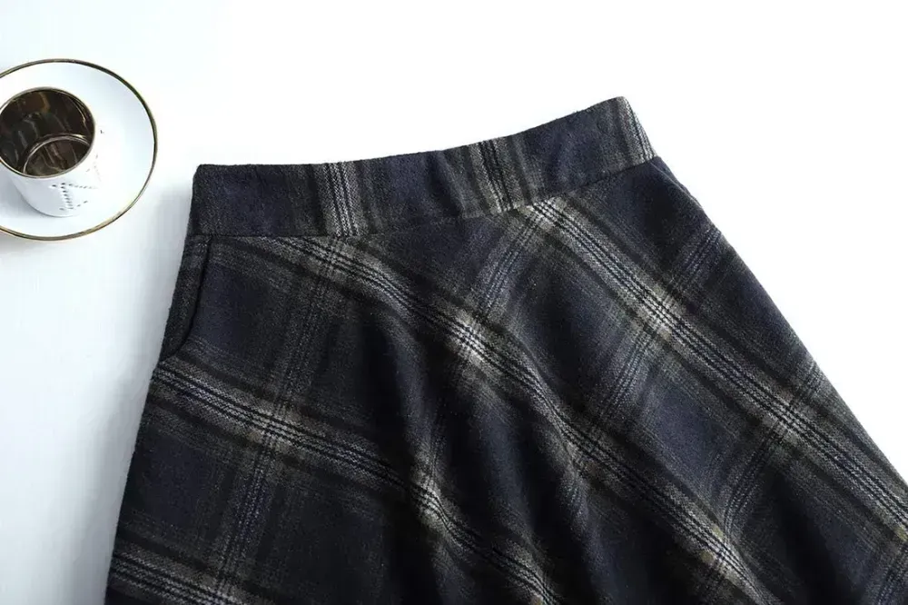Women's Winter Elegant Warm Long Skirt Wool Maxi Skirts Elastic Waist A-Line High Waist Plaid Pleated Skirt S-3XL