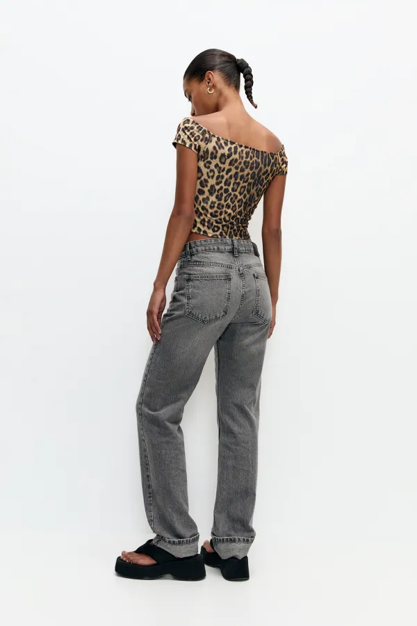 Top leopardo hombros descubiertos