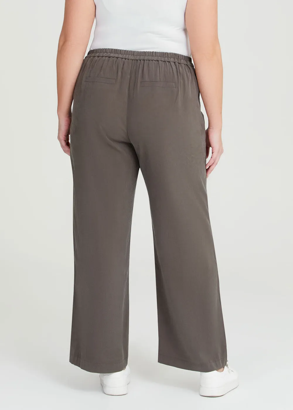 Natural Relaxed Pant